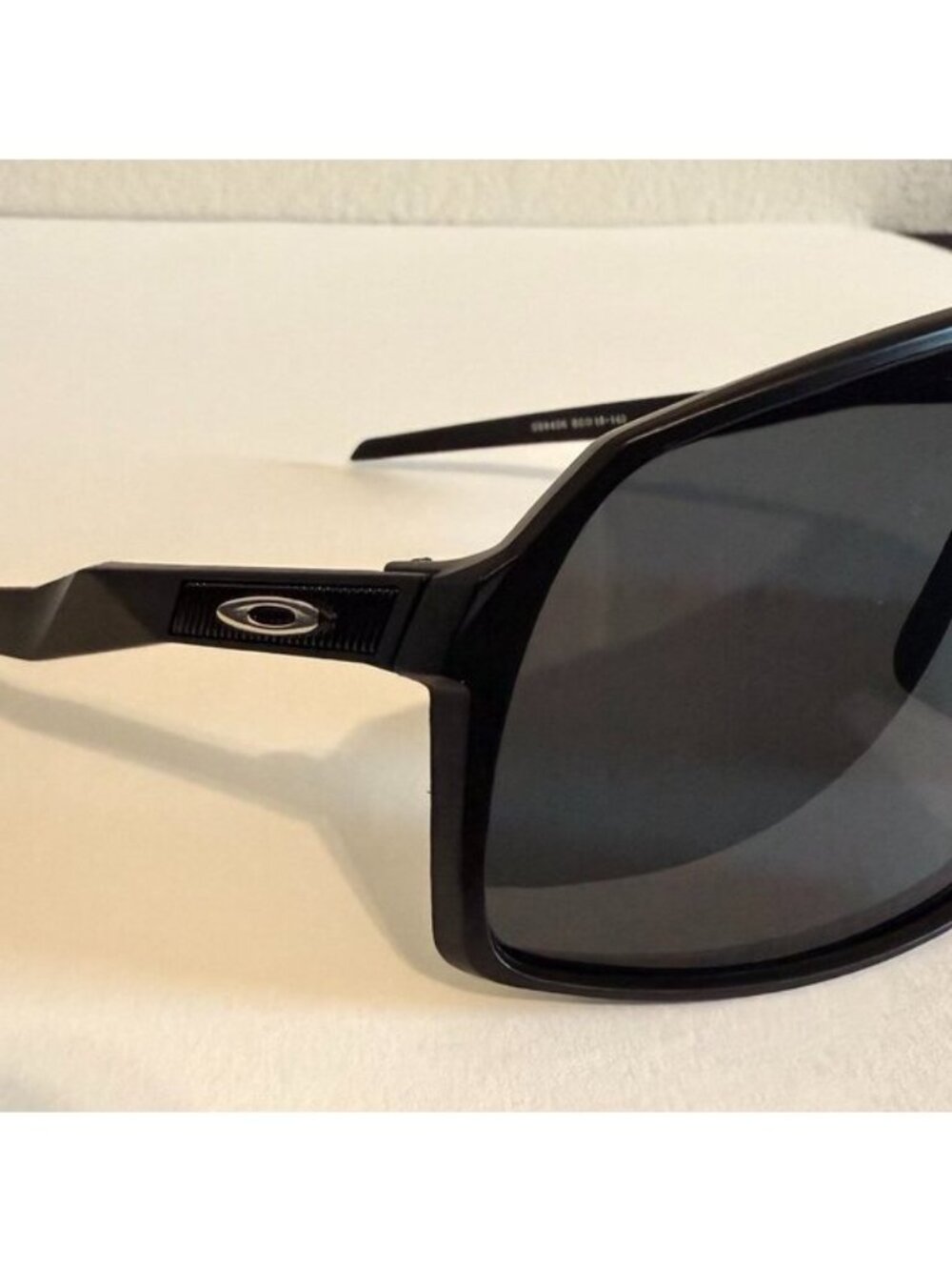 OO9406 Oakley SUTRO Matte Black Frame Prizm Black Lenses - Picture 3 of 10